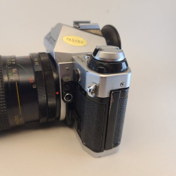 Canon AE-1 Program 35mm Film Camera (For Parts/Repair) with Lens - Picture 4 of 10